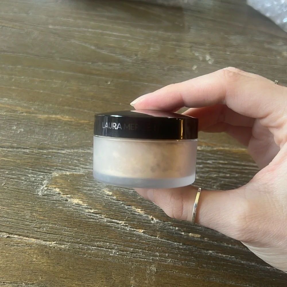 3/$50 💫 Laura Mercier Translucent Loose Setting Powder Mini Translucent Honey